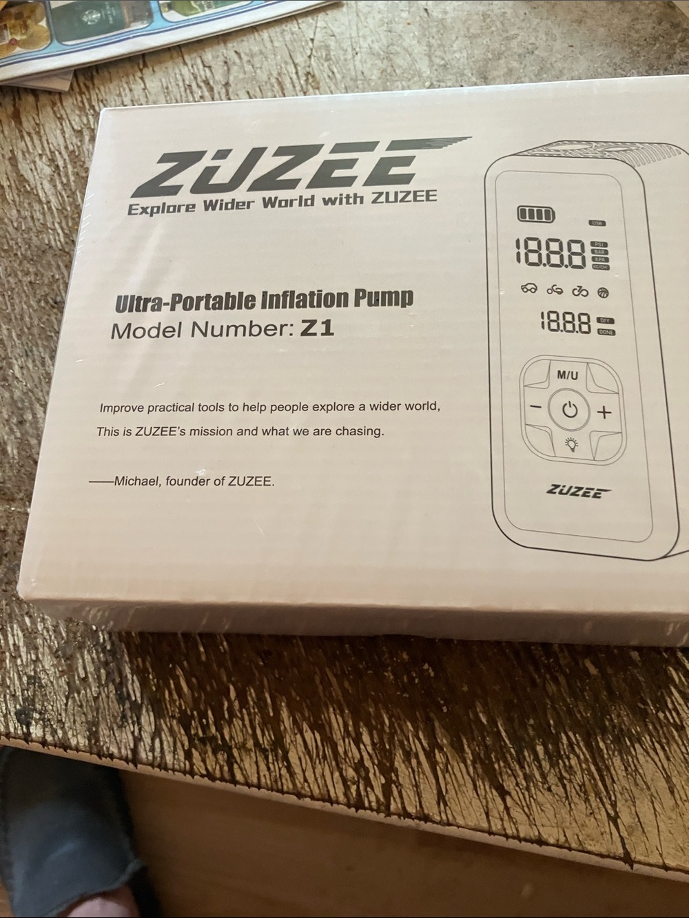 Z1 Ultra-Portable Inflation Pump - White